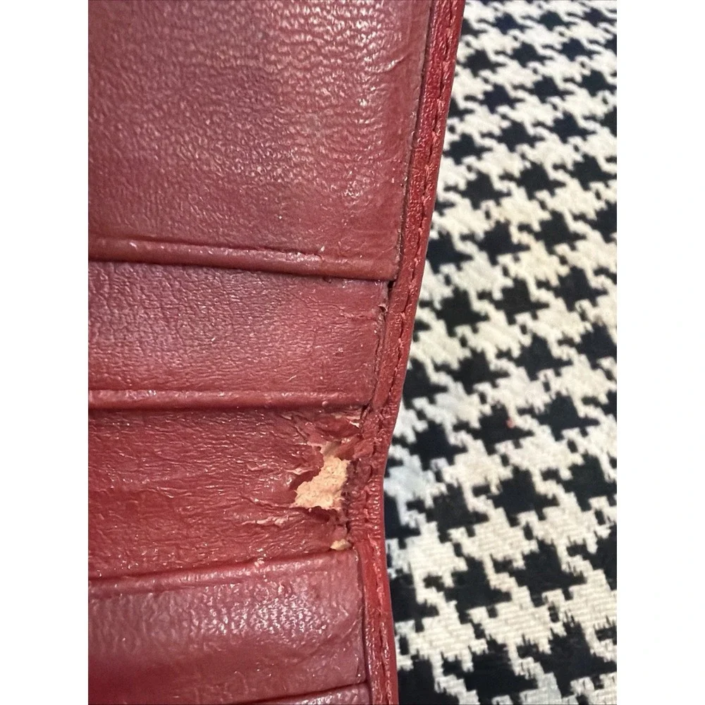 Vintage Etienne Aigner Red Leather Wallet Card Holder Gold Logo Bifold